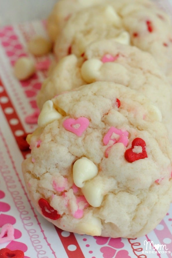 Easy White Chocolate Chip Valentine's Cookies | 27+ Chocolate Valentine's Desserts
