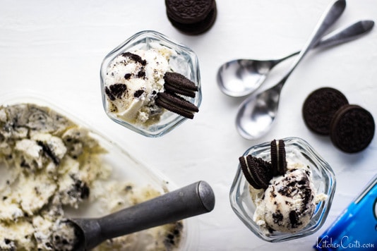 Easy Creamy Homemade Oreo Ice Cream Recipe | Kitchen Cents