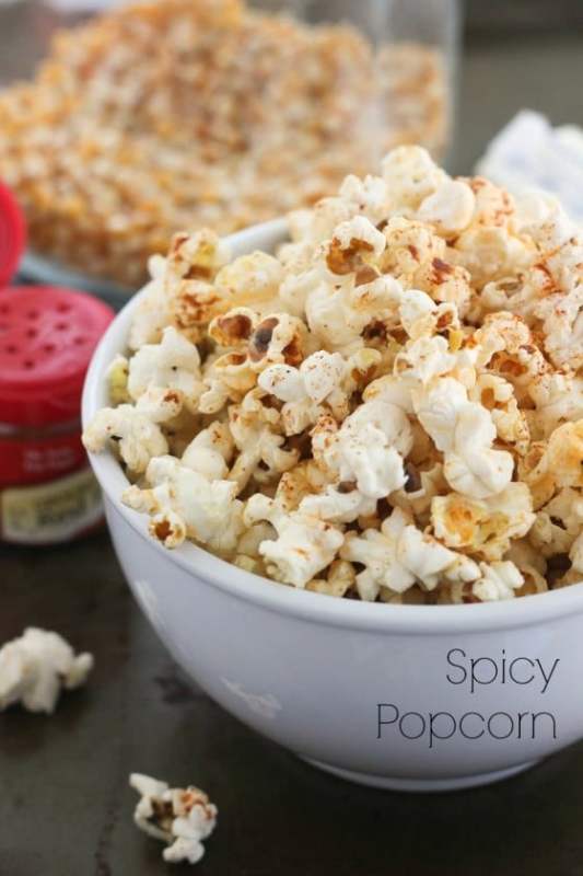 Spicy Popcorn | 29+ Delicious Superbowl Party Foods