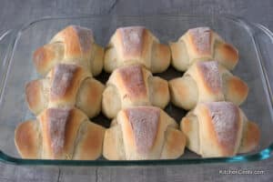 Freshly baked Butterhorn rolls | Kitchen Cents