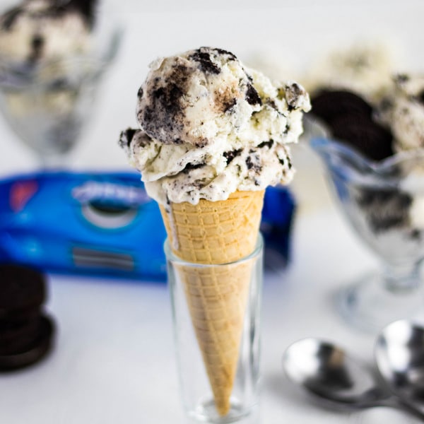 Creamy Homemade Oreo Ice Cream Recipe on a cone | Kitchen Cents
