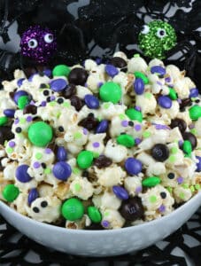 Bewitched Halloween Popcorn | 21+ Easy No Bake Halloween Treats | Kitchen Cents