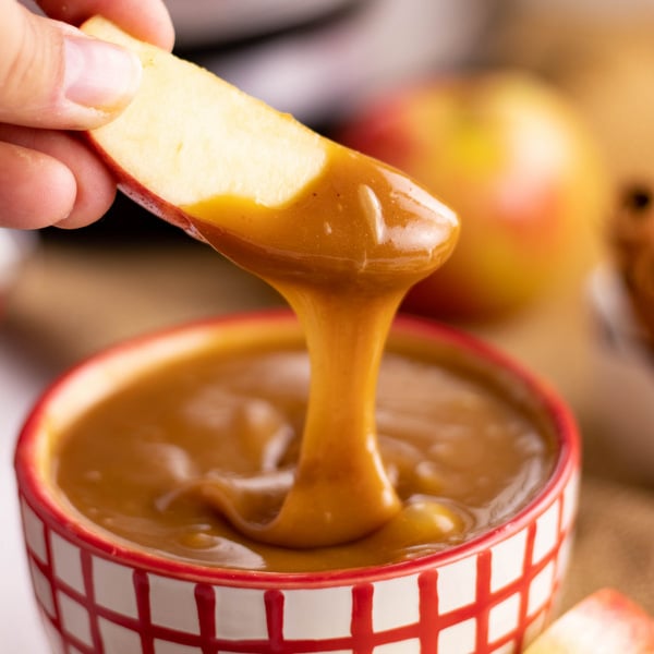 Easy Instant Pot Caramel Dip with Apples | Kitchen Cents