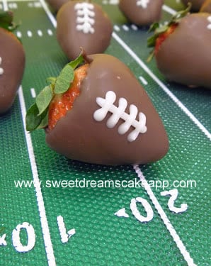 Chocolate Strawberry Footballs | 29+ Delicious Superbowl Party Foods