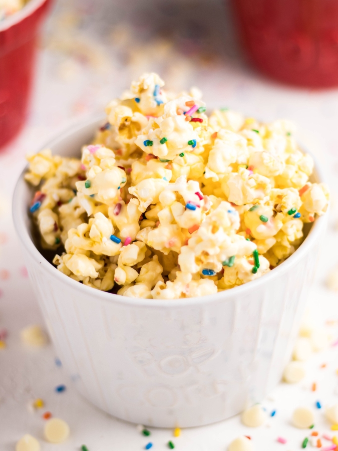 Quick and Easy Rainbow Popcorn | Kitchen Cents