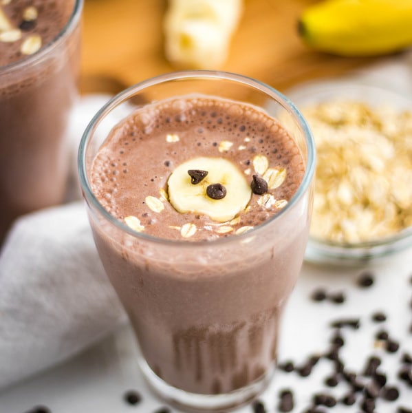 Chocolate Banana Breakfast Protein Shake with oatmeal | Kitchen Cents