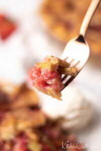 Take a bite of Homemade Rhubarb Pie | Kitchen Cents