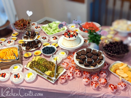 Table buffet with desserts and fruit Easy Baby Shower Ideas perfect party ideas | Kitchen Cents