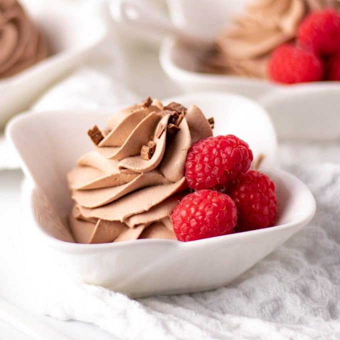 Easy Chocolate mousse recipe | Kitchen Cents