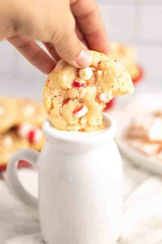 Milk with peppermint cookies | Kitchen Cents