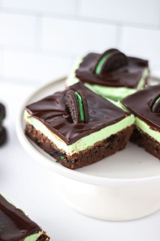 Mint Oreo Brownies for a Crowd | Kitchen Cents