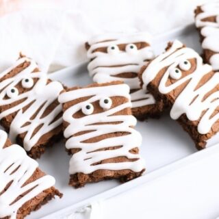 Mummy Halloween Brownies