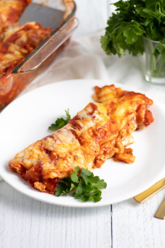 Easy Manicotti recipe with rolled method